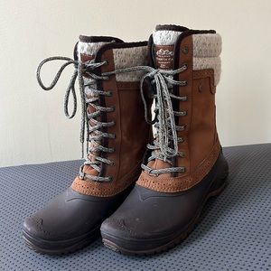 Women’s The North Face winter boots
